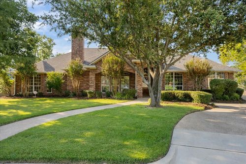 8300 Jonquil, Waco, TX, 76708-5727 | Card Image