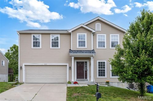 3317 Bridgeton Trails Dr, Bridgeton, MO, 63044-2874 | Card Image