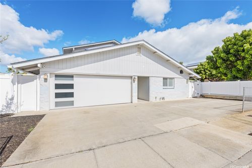 1-3024 Lakimau St, Honolulu, HI, 96815-3888 | Card Image
