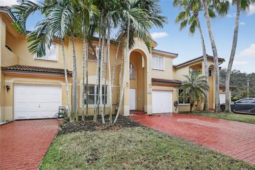 14076 S Forest Oak Cir, Davie, FL, 33325-6718 | Card Image