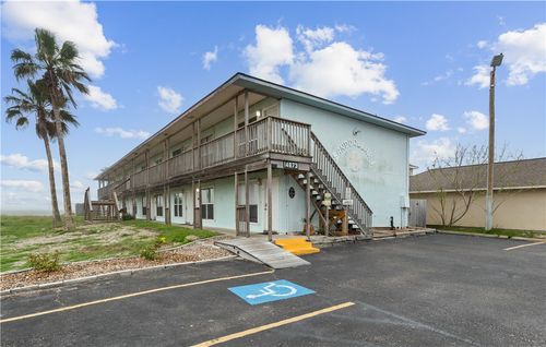 11-14873 Granada Dr, Corpus Christi, TX, 78418-7902 | Card Image