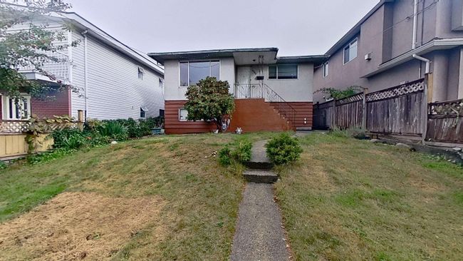 4925 Portland Street, House other with 2 bedrooms, 1 bathrooms and 1 parking in Burnaby BC | Image 9