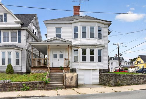 16 Berkeley St, Lawrence, MA, 01841 | Card Image
