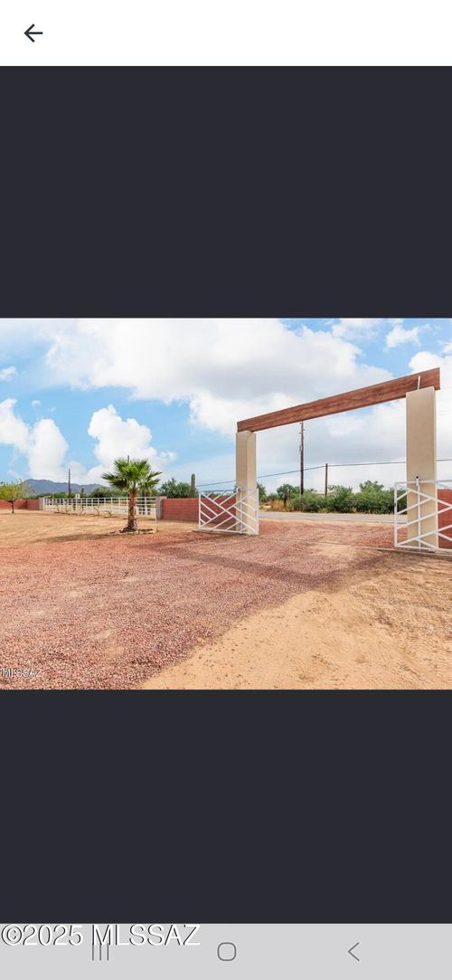 13570 W Manville Road, Tucson, AZ, 85743 | Card Image