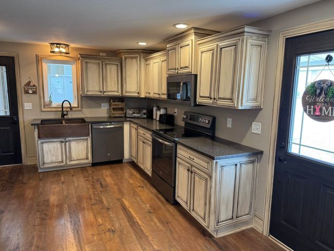 226 S Sidney St, House other with 3 bedrooms, 2 bathrooms and null parking in SHULLSBURG WI | Image 6