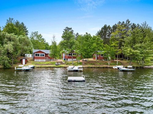 9355 Musky Bay Lane, Cassian, WI, 95429 | Card Image