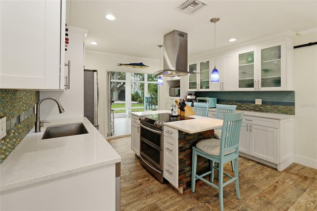 1906 2 Nd St, House other with 3 bedrooms, 2 bathrooms and null parking in INDIAN ROCKS BEACH FL | Image 15