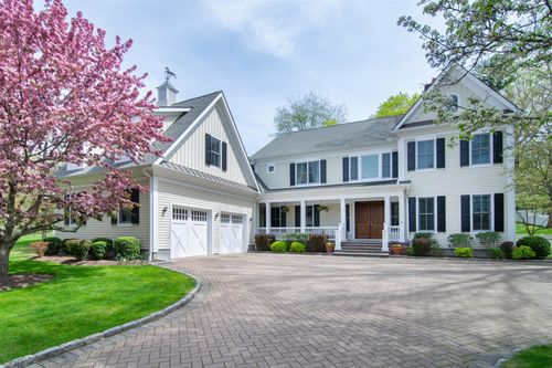 7 Emerald Woods, Tarrytown, NY, 10591-6235 | Card Image