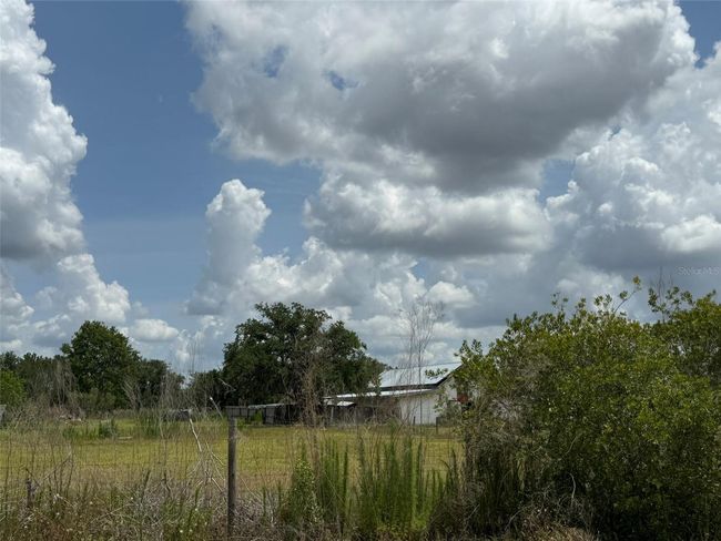35215 Broken Bit Ln, House other with 3 bedrooms, 2 bathrooms and null parking in ZEPHYRHILLS FL | Image 42