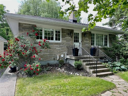 234 Westdale Ave, Kingston, ON, K7L4S5 | Card Image