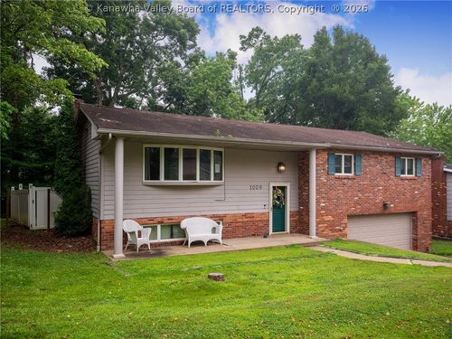 1009 Rustling Rd, South Charleston, WV, 25303-2724 | Card Image