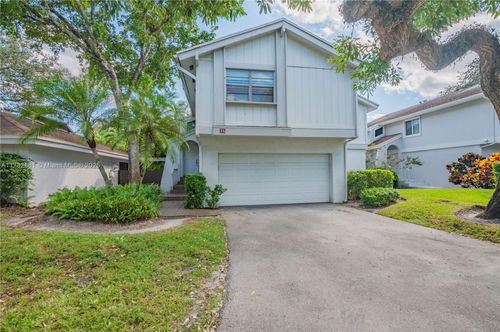 36 Eastmont Rd, Hollywood, FL, 33021-2808 | Card Image