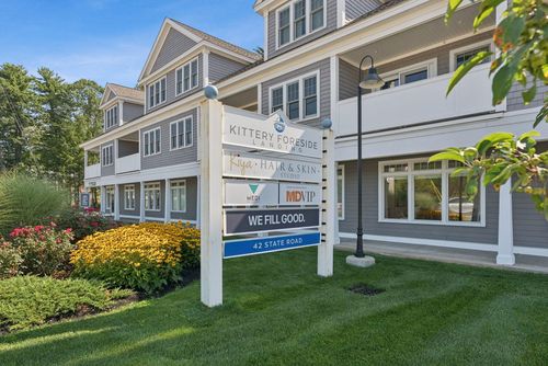 unit-105-42 State Rd, Kittery, ME, 03904-1810 | Card Image