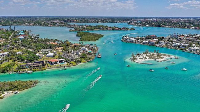 APT-10 - 109 Bayshore Rd, Condo with 2 bedrooms, 2 bathrooms and null parking in Nokomis FL | Image 74