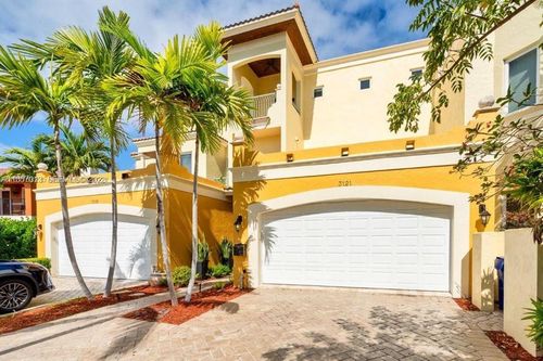3121 Ne 26th Street, Fort Lauderdale, FL, 33305 | Card Image