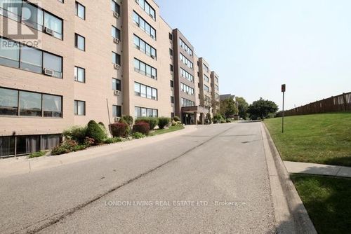 501-650 Cheapside St, London, ON, N5Y5J8 | Card Image