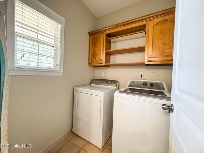 Laundry Room | Image 31