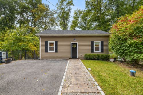 7 Pleasant View Road, New Fairfield, CT, 06812 | Card Image