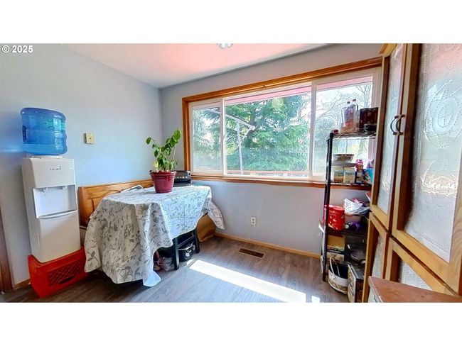 6356 Dole Rd, House other with 4 bedrooms, 3 bathrooms and 2 parking in Myrtle Creek OR | Image 15