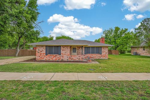 219 W Jefferson St, Palmer, TX, 75152-9641 | Card Image