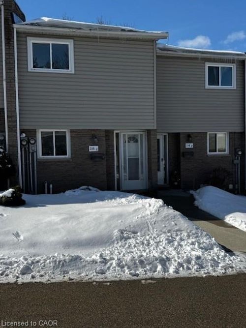 37-316E Bluevale Street N, Waterloo, ON, N2J4G3 | Card Image