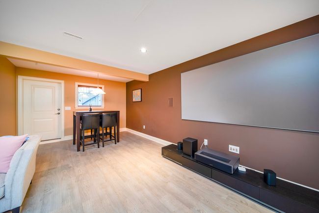 16373 26 Avenue, House other with 4 bedrooms, 3 bathrooms and 4 parking in Surrey BC | Image 16