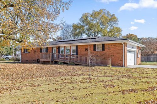 99 Battlewood Dr, Ft Oglethorpe, GA, 30742-3937 | Card Image