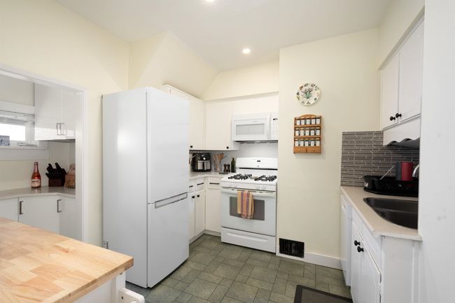 3652 Point Grey Rd, House other with 4 bedrooms, 4 bathrooms and 2 parking in Vancouver BC | Image 19
