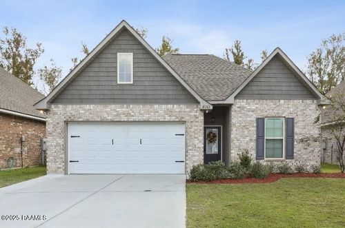8182 Treeline Ave, Gonzales, LA, 70737-5504 | Card Image