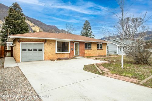 1809 Grand Ave, Glenwood Springs, CO, 81601-4111 | Card Image