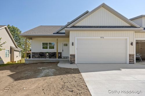 1976 Aspen Valley Ln, Ionia, MI, 48846-2084 | Card Image