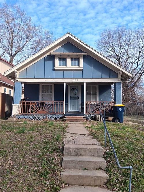 2539 Kensington Ave, Kansas City, MO, 64127-4544 | Card Image