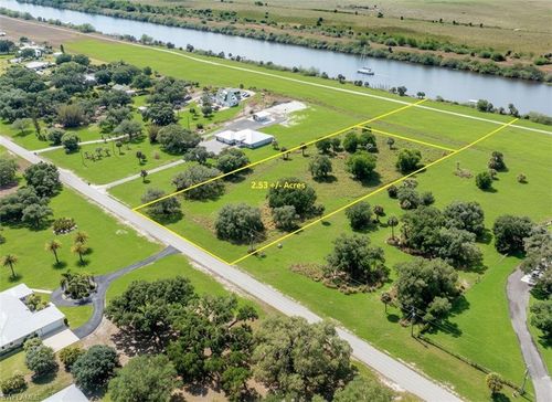 1589 Frontier Cir, LABELLE, FL, 33935-9705 | Card Image