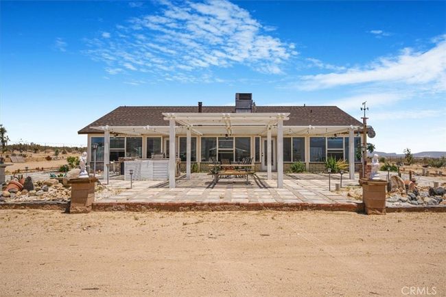 61975 Old Chisholm Trl, House other with 3 bedrooms, 3 bathrooms and 2 parking in Joshua Tree CA | Image 9