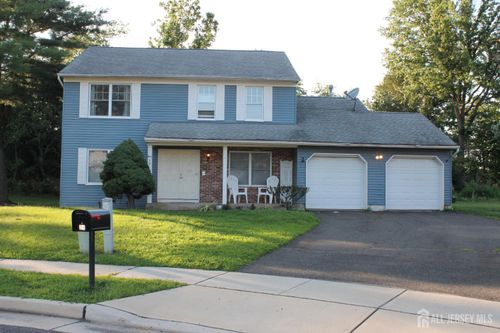 39 Independence Ct, Piscataway, NJ, 08854-5162 | Card Image
