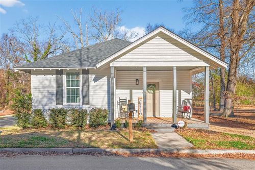 126 W 5th St, Monroe, GA, 30655-2175 | Card Image