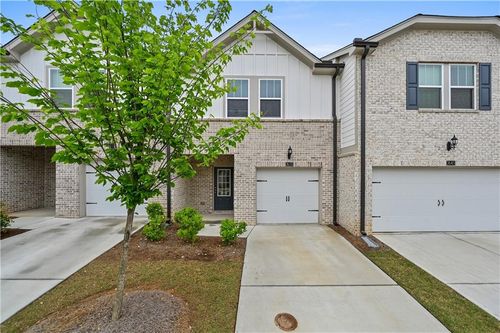 3635 Shore Wood Ave, Lawrenceville, GA, 30044-8210 | Card Image
