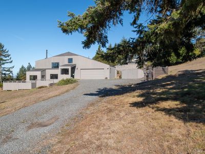 365 Conifer Close, House other with 2 bedrooms, 1 bathrooms and 4 parking in The Sea Ranch CA | Image 2