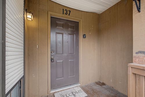 137 Brooke Castle Dr, Hermitage, TN, 37076-1746 | Card Image