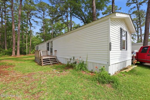 2093 Country Living Lane, Morehead City, NC, 28557 | Card Image