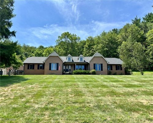 4770 Airy View Dr, Dresden, OH, 43821-9595 | Card Image