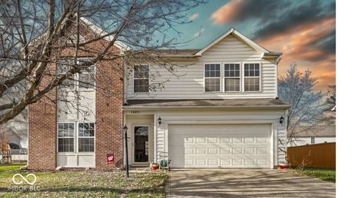 19371 Sandbar Dr, Noblesville, IN, 46062-8657 | Card Image