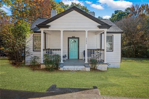 3295 Bloomfield Ave, Clarkdale, GA, 30111-2308 | Card Image