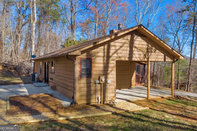 2448 Duncan Bridge Rd, House other with 3 bedrooms, 2 bathrooms and 2 parking in Sautee Nacoochee GA | Image 6