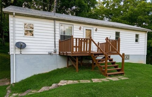 11670 Old Route 56 Hwy W, Shelocta, PA, 15774-8301 | Card Image