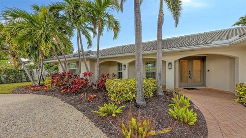 605 Wild Turkey Ln, SARASOTA, FL, 34236-1919 | Card Image
