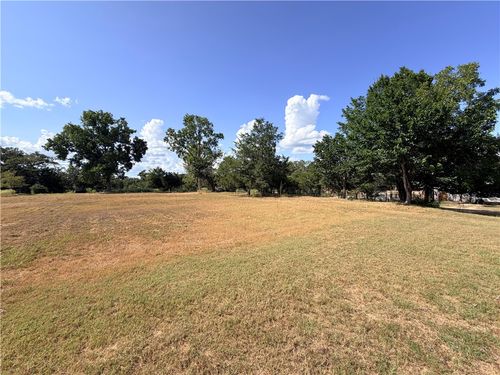 206 Northwood Dr, Somerville, TX, 77879-3655 | Card Image