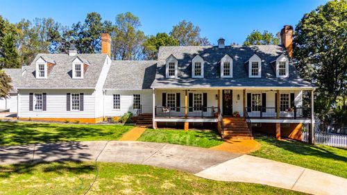 207 Fox Runn Dr, Lynchburg, VA, 24503-3872 | Card Image