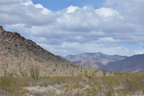 3 S Duncan Rd, Yucca, AZ, 86438 | Card Image