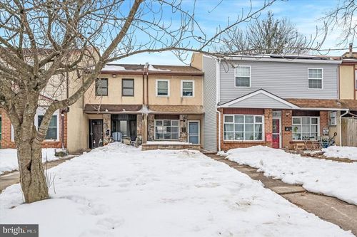 1281 Lisa Dr, WARRINGTON, PA, 18976-1828 | Card Image